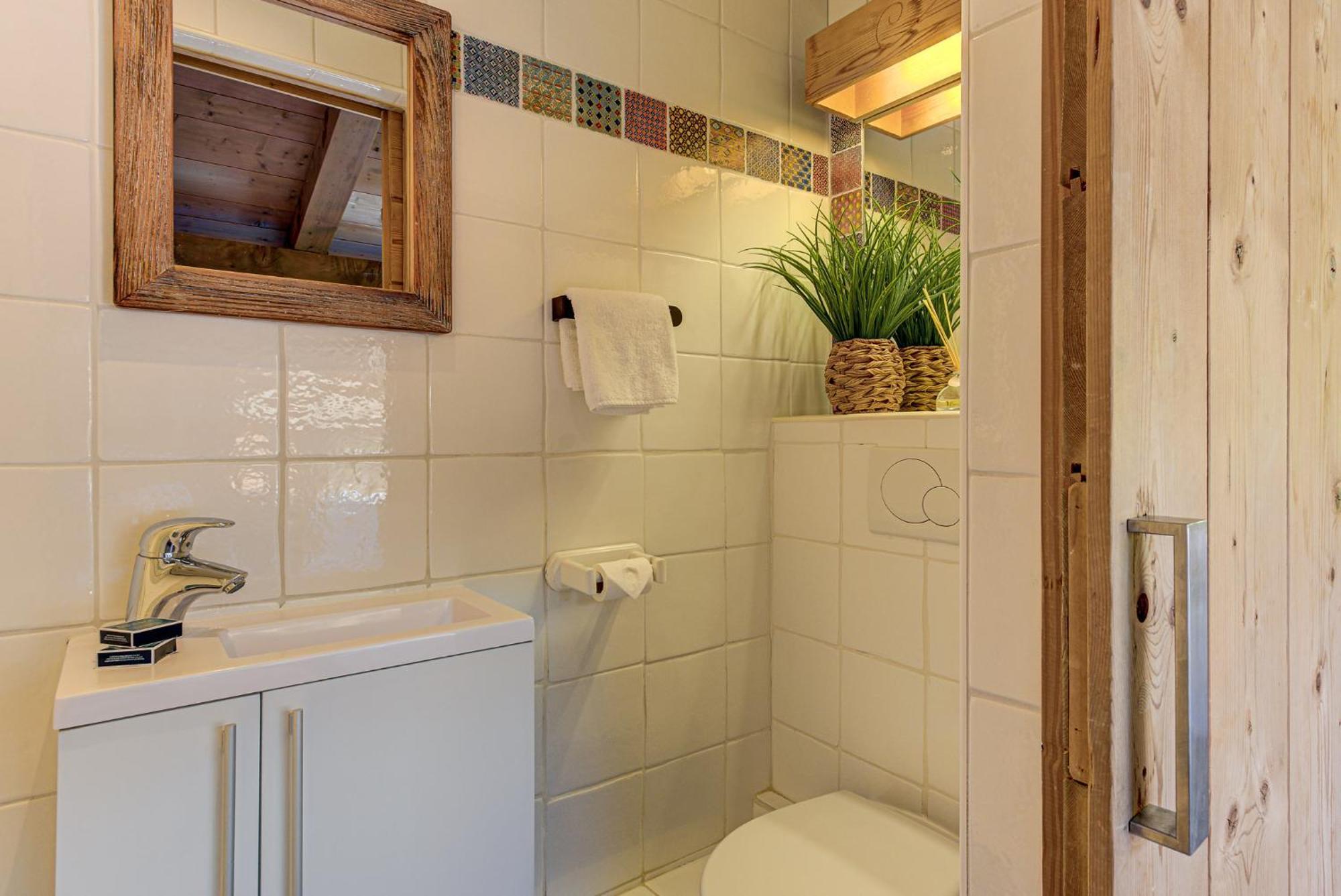 Appartamento Soleil, Alpes Travel, Argentiere, Sleeps 9 *